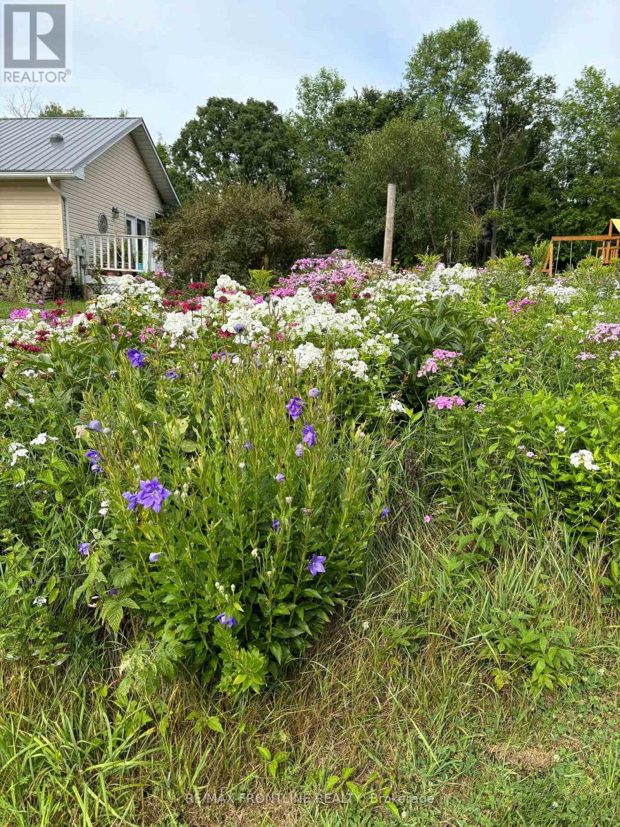 242 Maberly Station Road Nw, Tay Valley, Ontario  K0H 2B0 - Photo 35 - X12546280