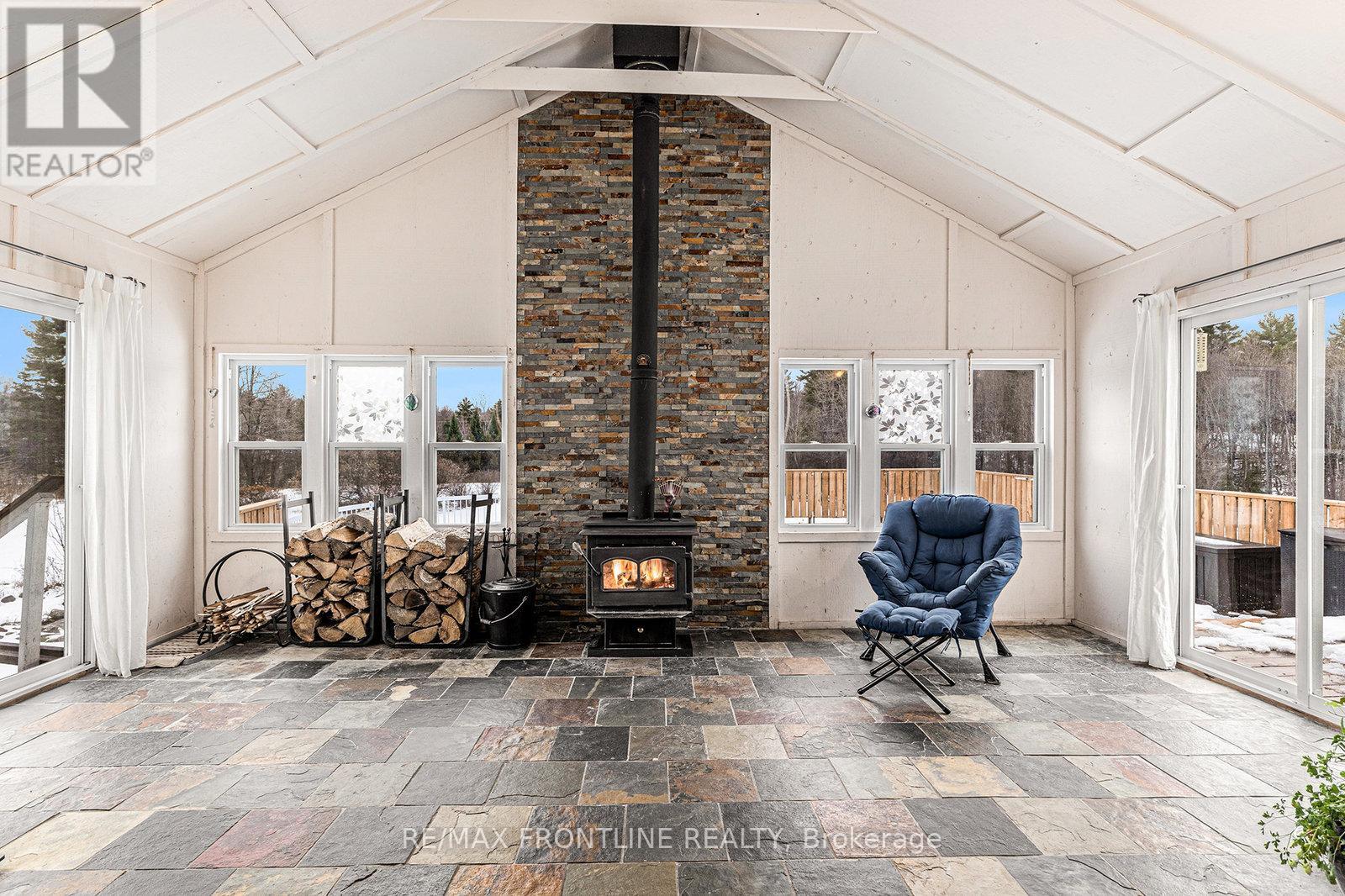 242 Maberly Station Road Nw, Tay Valley, Ontario  K0H 2B0 - Photo 5 - X12546280