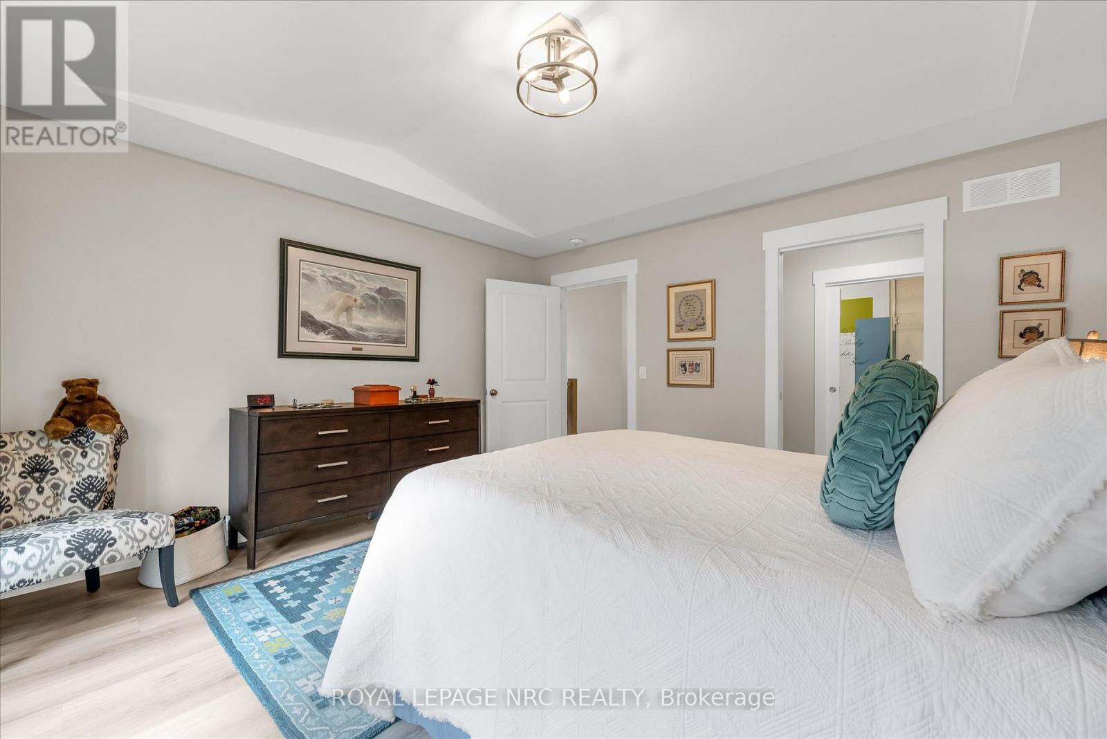 13 - 3573 Dominion Road, Fort Erie, Ontario  L0S 1N0 - Photo 25 - X12836334