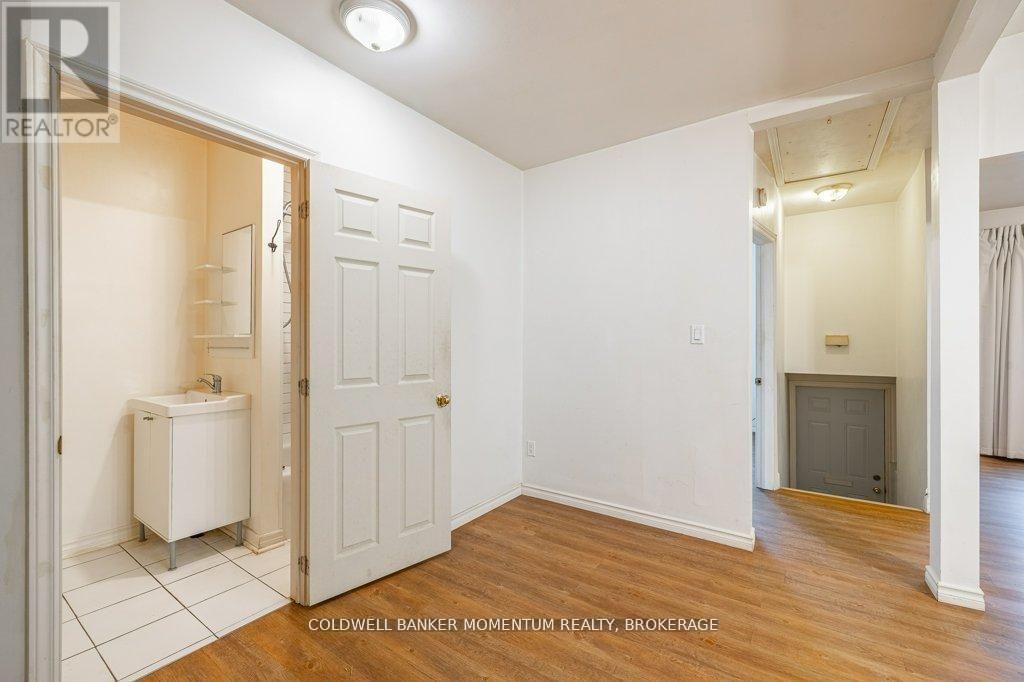 44 Rykert Street, St. Catharines (Western Hill), Ontario  L2S 1Z1 - Photo 12 - X12836372