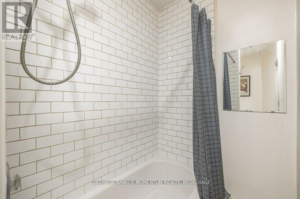 44 Rykert Street, St. Catharines (Western Hill), Ontario  L2S 1Z1 - Photo 14 - X12836372