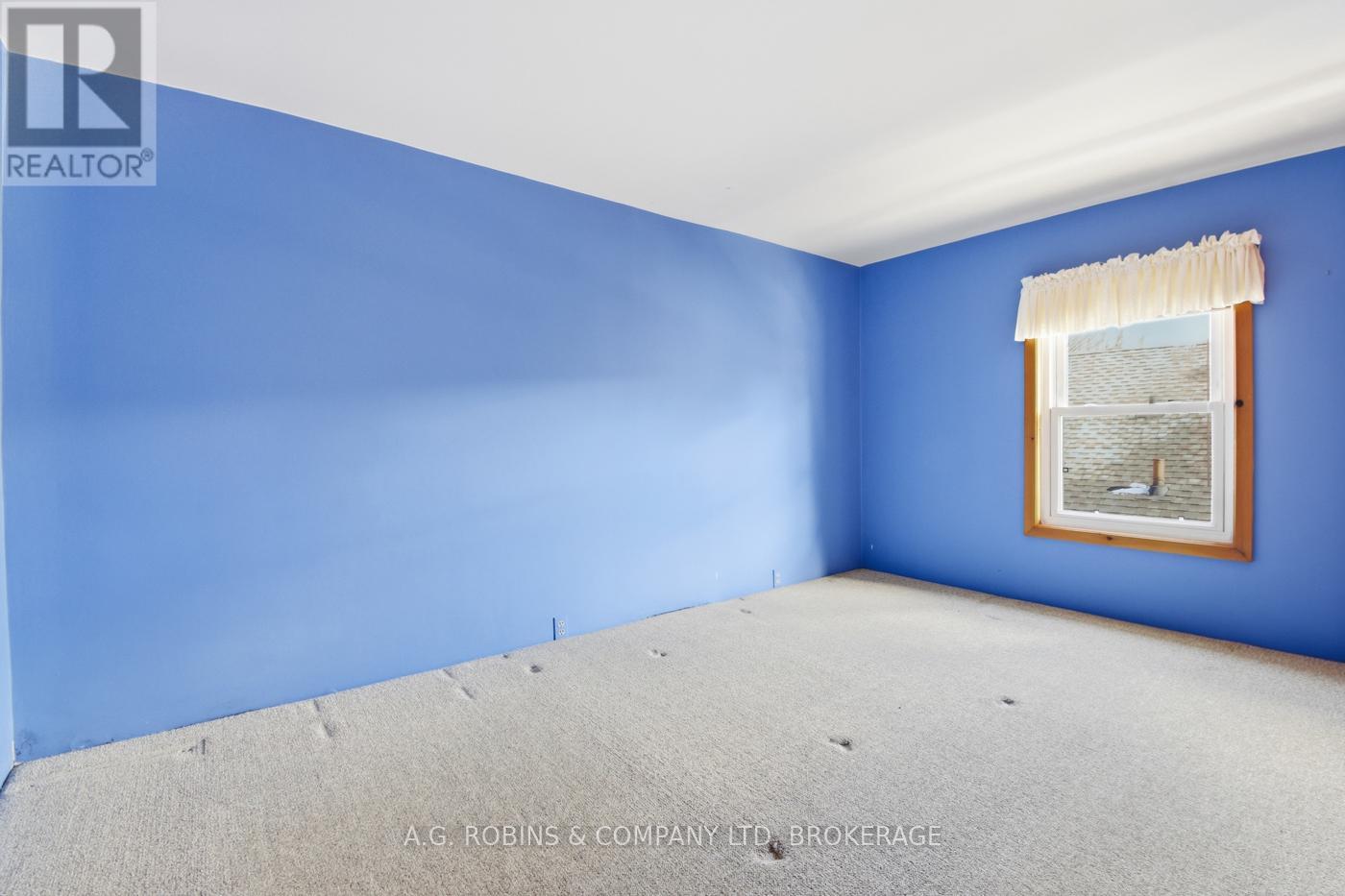 129 Adelaide Street, Port Colborne, Ontario  L3K 2W4 - Photo 30 - X12836414