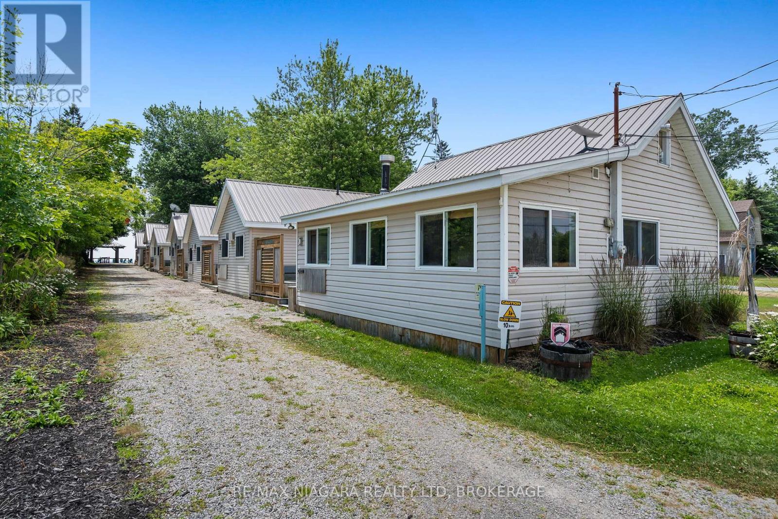 12343 Lakeshore Road, Wainfleet, Ontario  L0S 1V0 - Photo 1 - X12836512