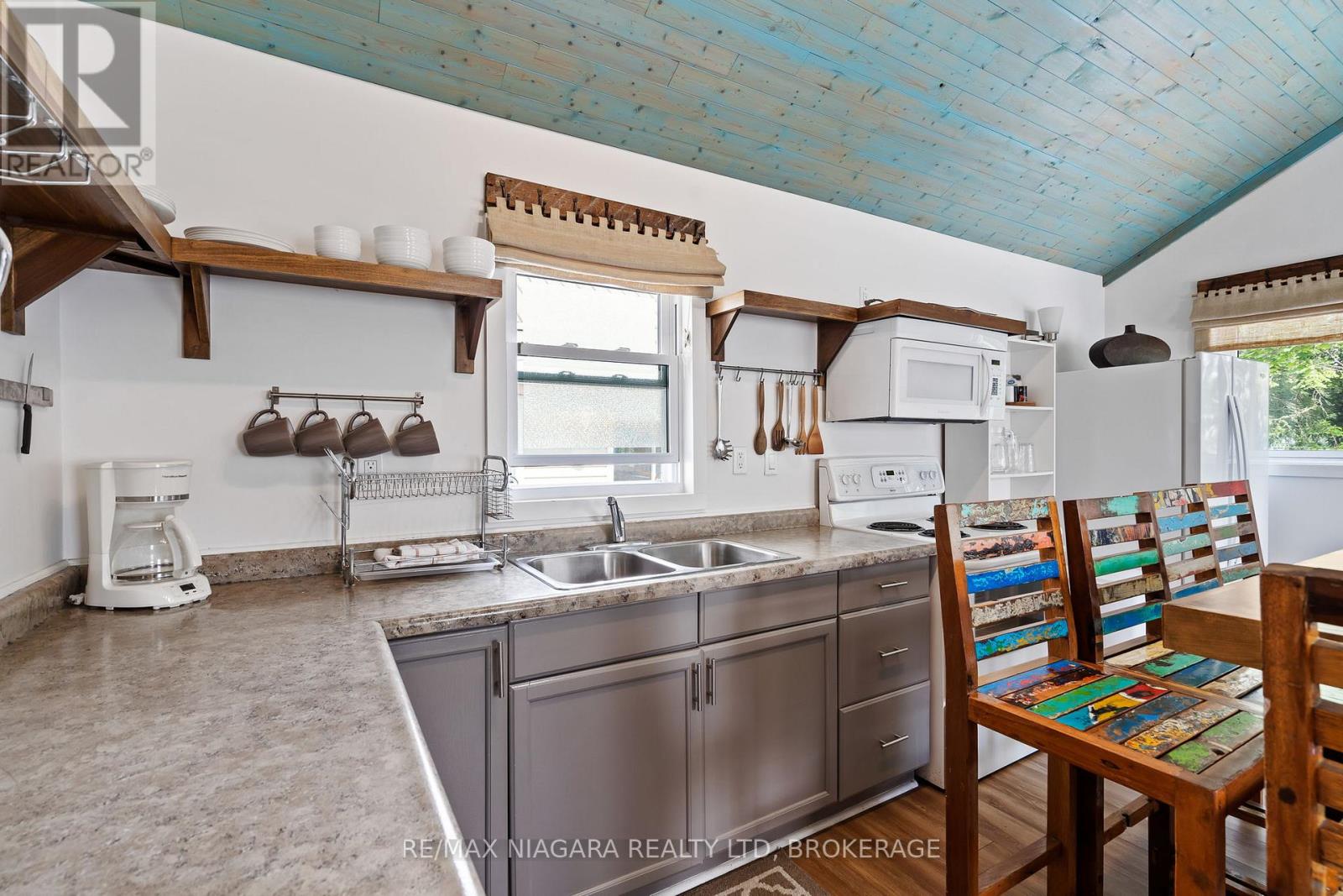 12343 Lakeshore Road, Wainfleet, Ontario  L0S 1V0 - Photo 18 - X12836512