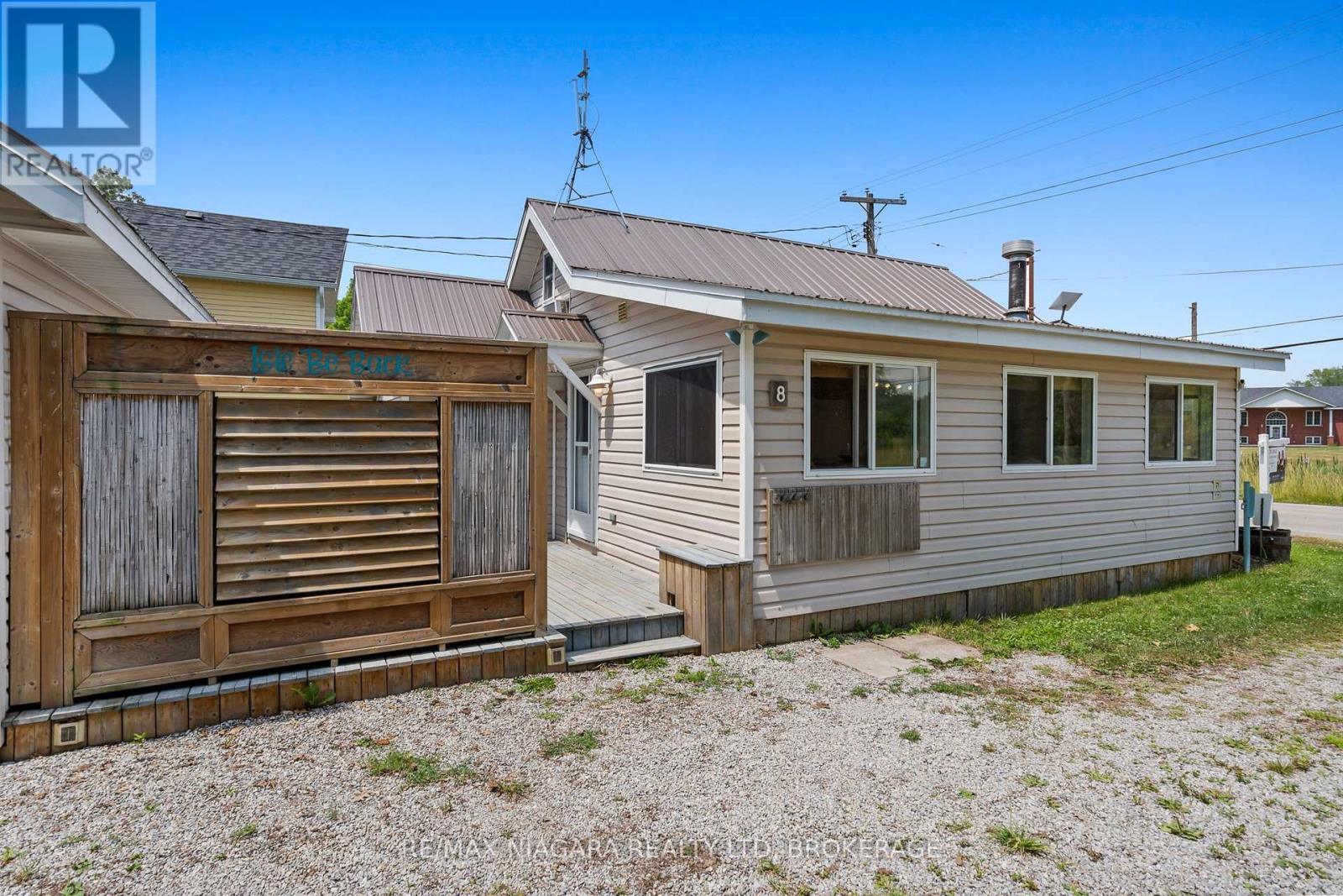 12343 Lakeshore Road, Wainfleet, Ontario  L0S 1V0 - Photo 2 - X12836512