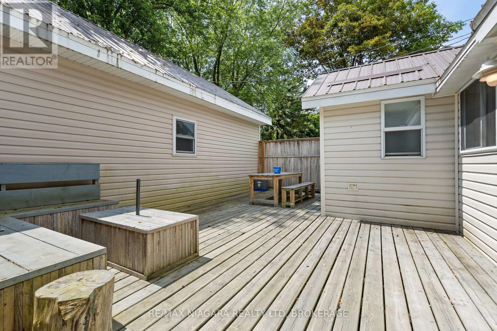 12343 Lakeshore Road, Wainfleet, Ontario  L0S 1V0 - Photo 20 - X12836512