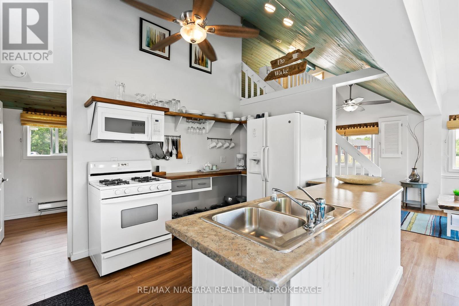 12343 Lakeshore Road, Wainfleet, Ontario  L0S 1V0 - Photo 4 - X12836512