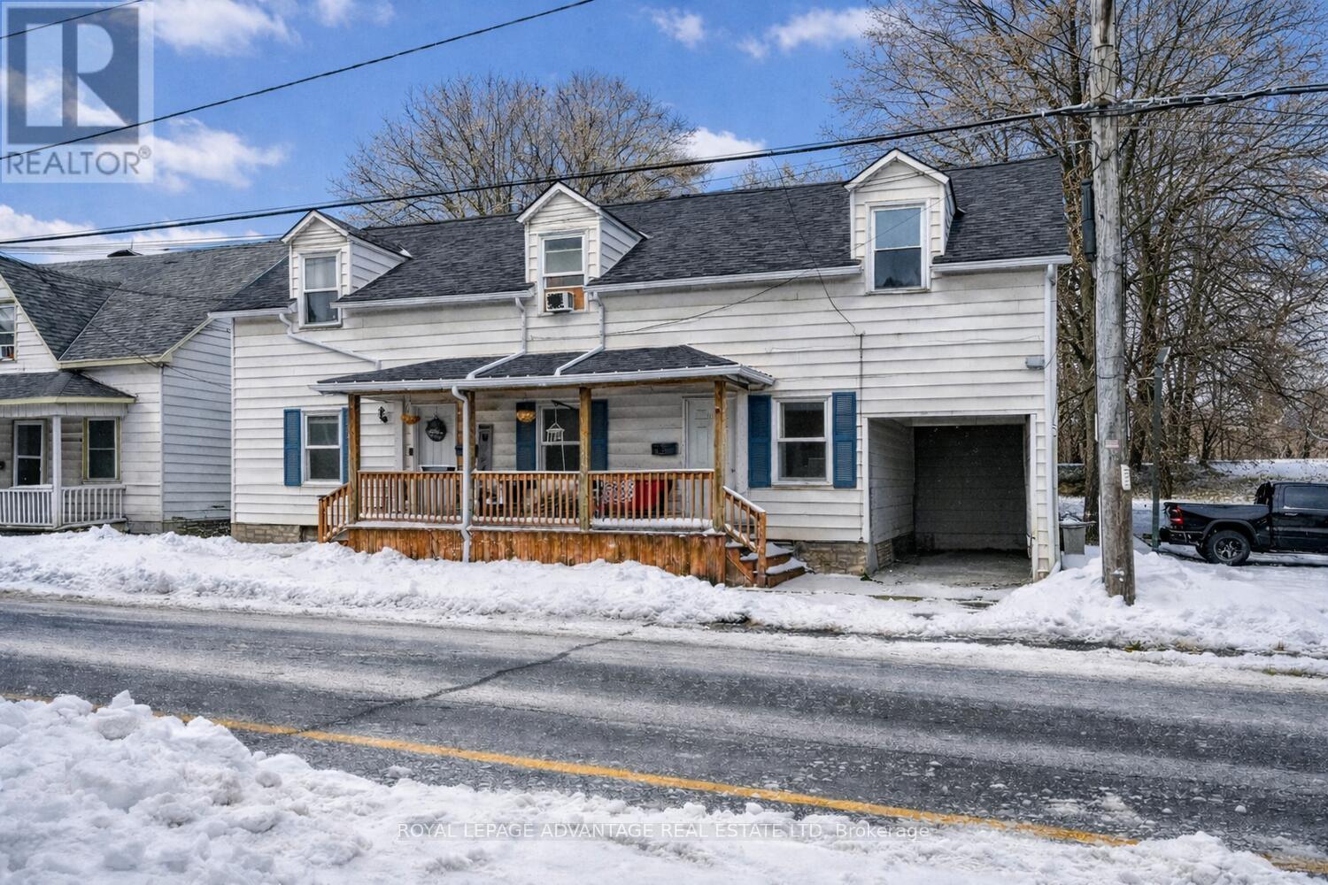 150-152 Gore Street E, Perth, Ontario K7H 1J7 - Photo 1 - X12836458