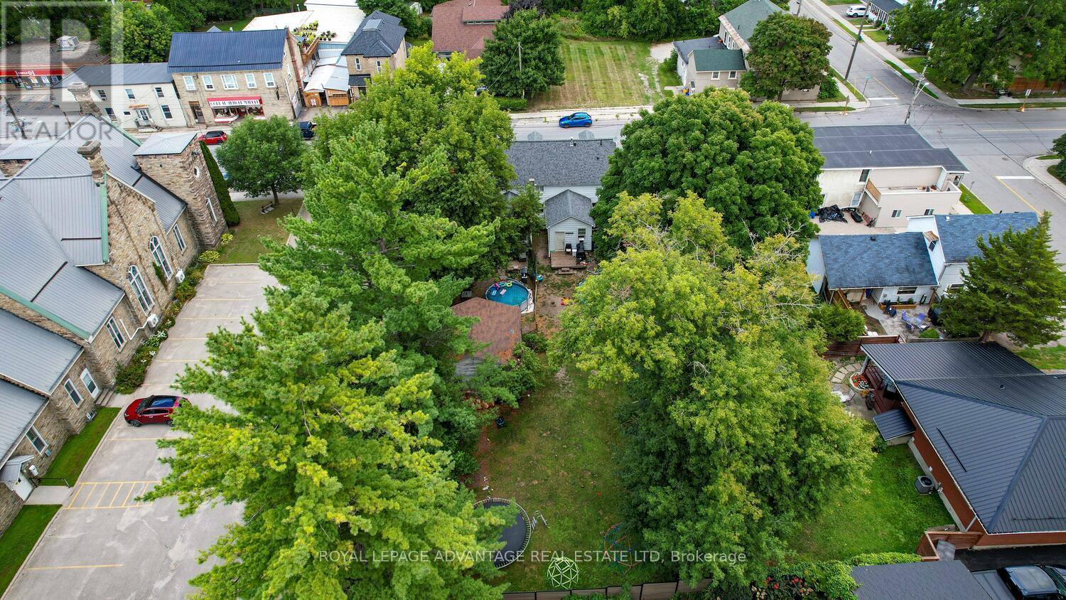 150-152 Gore Street E, Perth, Ontario K7H 1J7 - Photo 35 - X12836458