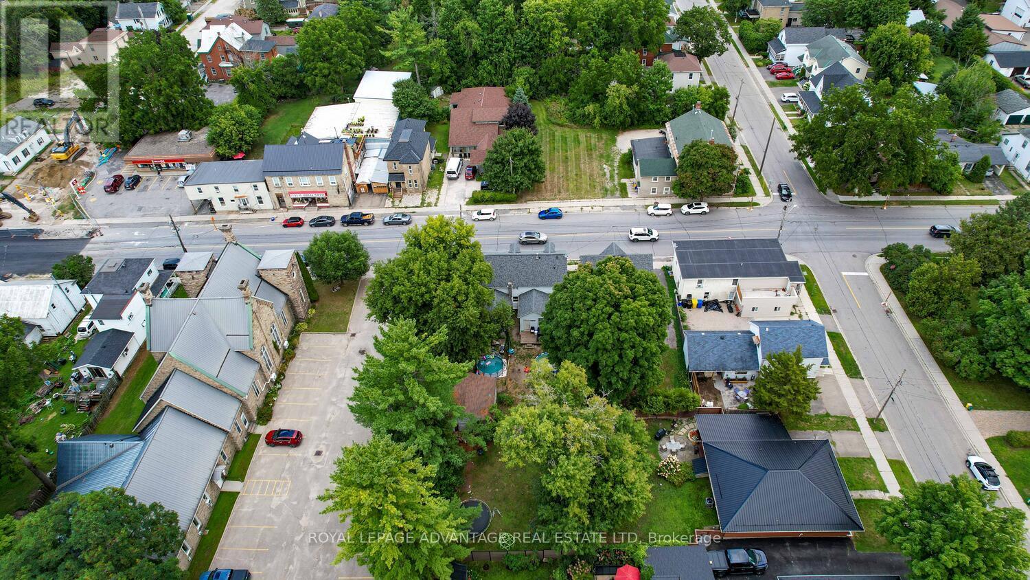 150-152 Gore Street E, Perth, Ontario K7H 1J7 - Photo 36 - X12836458