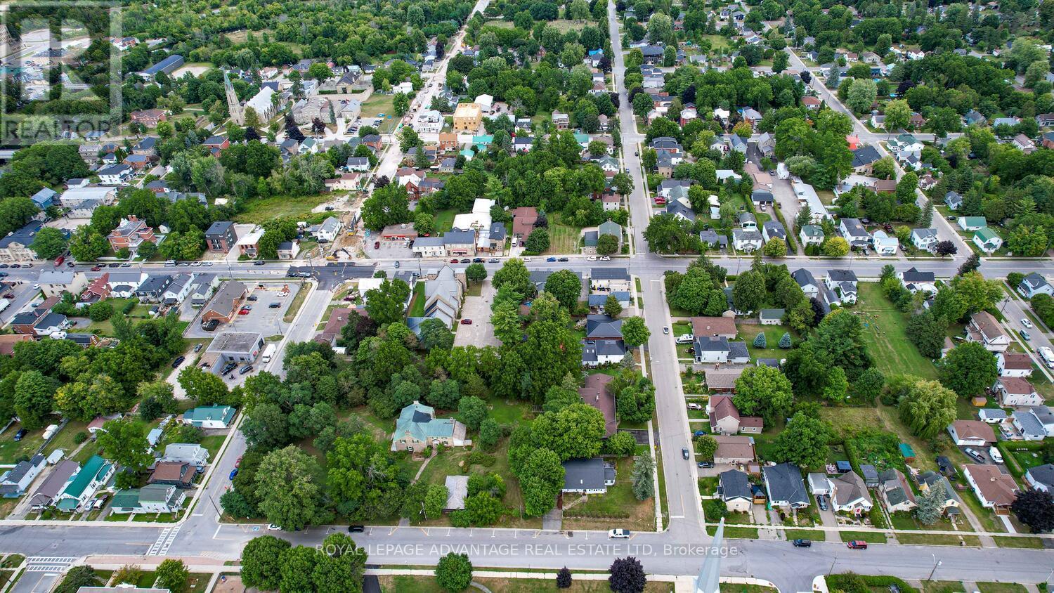 150-152 Gore Street E, Perth, Ontario K7H 1J7 - Photo 38 - X12836458