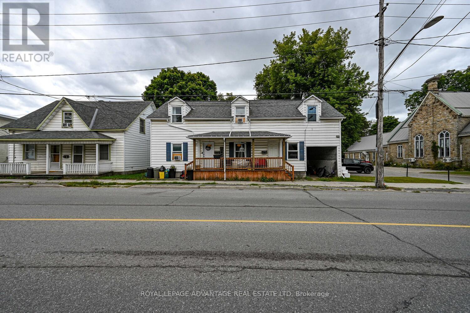 150-152 Gore Street E, Perth, Ontario K7H 1J7 - Photo 40 - X12836458