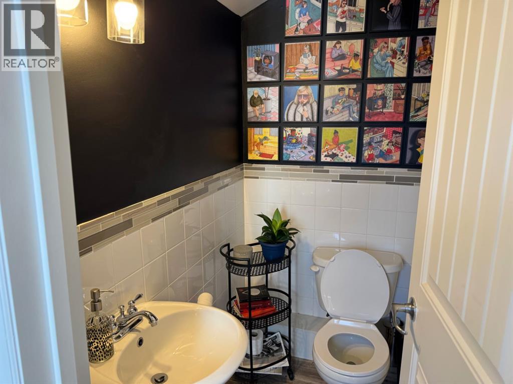 1204 7 Avenue S, Lethbridge, Alberta  T1J 1K7 - Photo 4 - A2289944