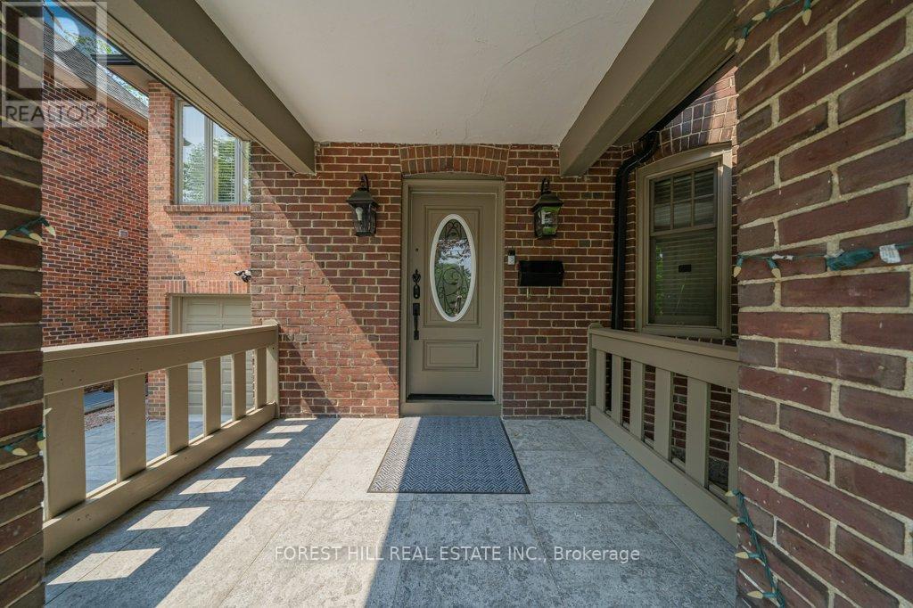 82 Brooke Avenue, Toronto, Ontario  M5M 2J9 - Photo 4 - C12836340