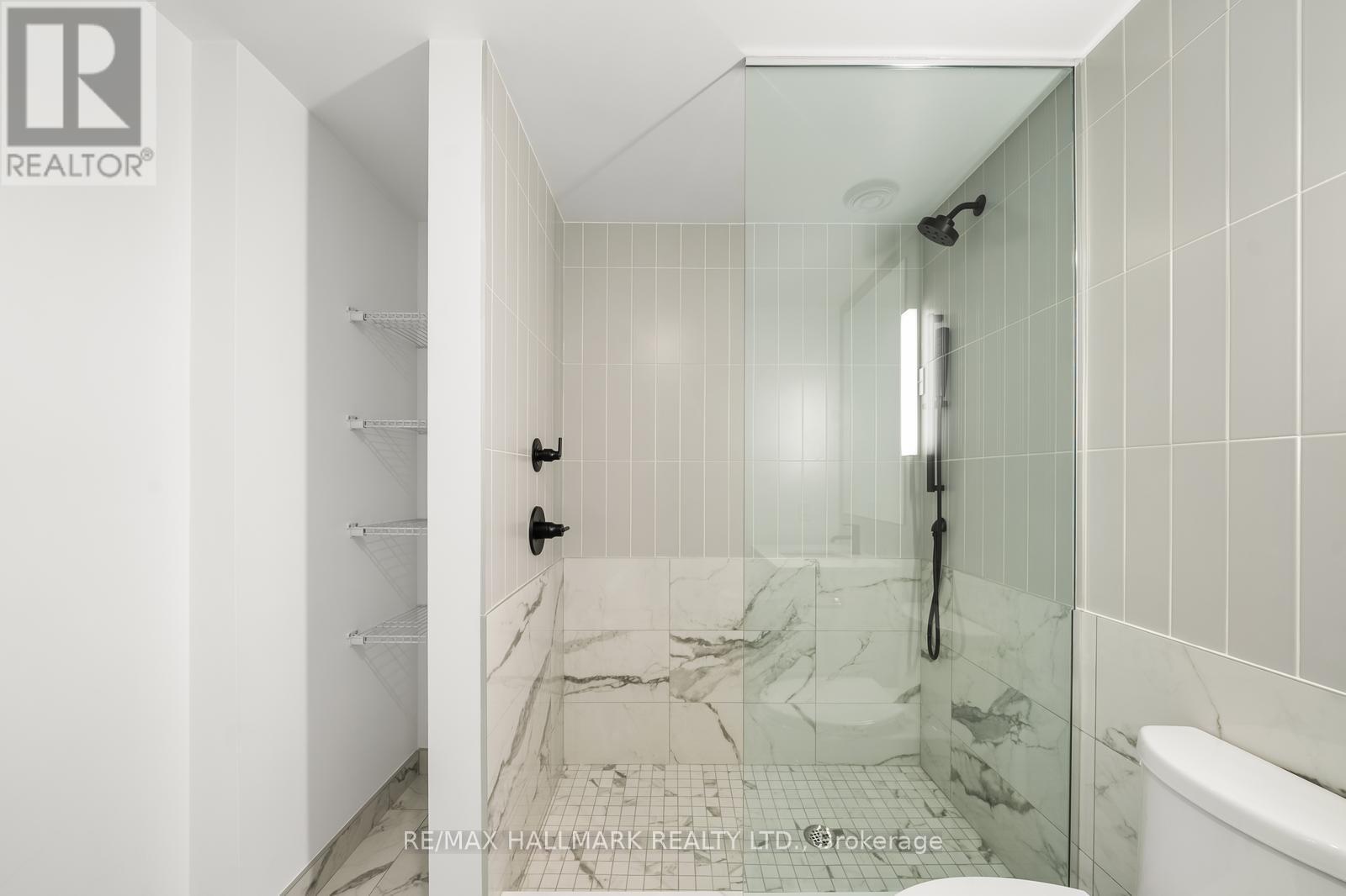 605 - 327 King Street W, Toronto, Ontario  M5V 0W7 - Photo 19 - C12836350