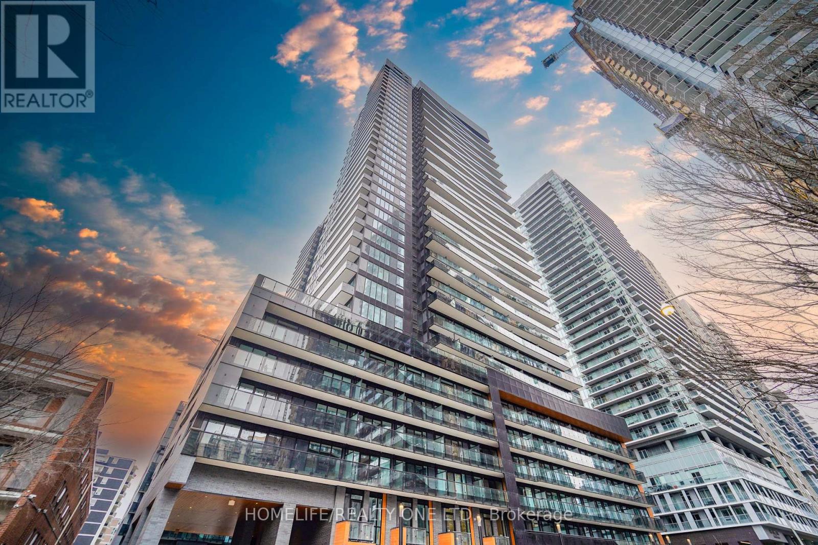 1111 - 117 Broadway Avenue, Toronto, Ontario  M4P 1V3 - Photo 1 - C12836366