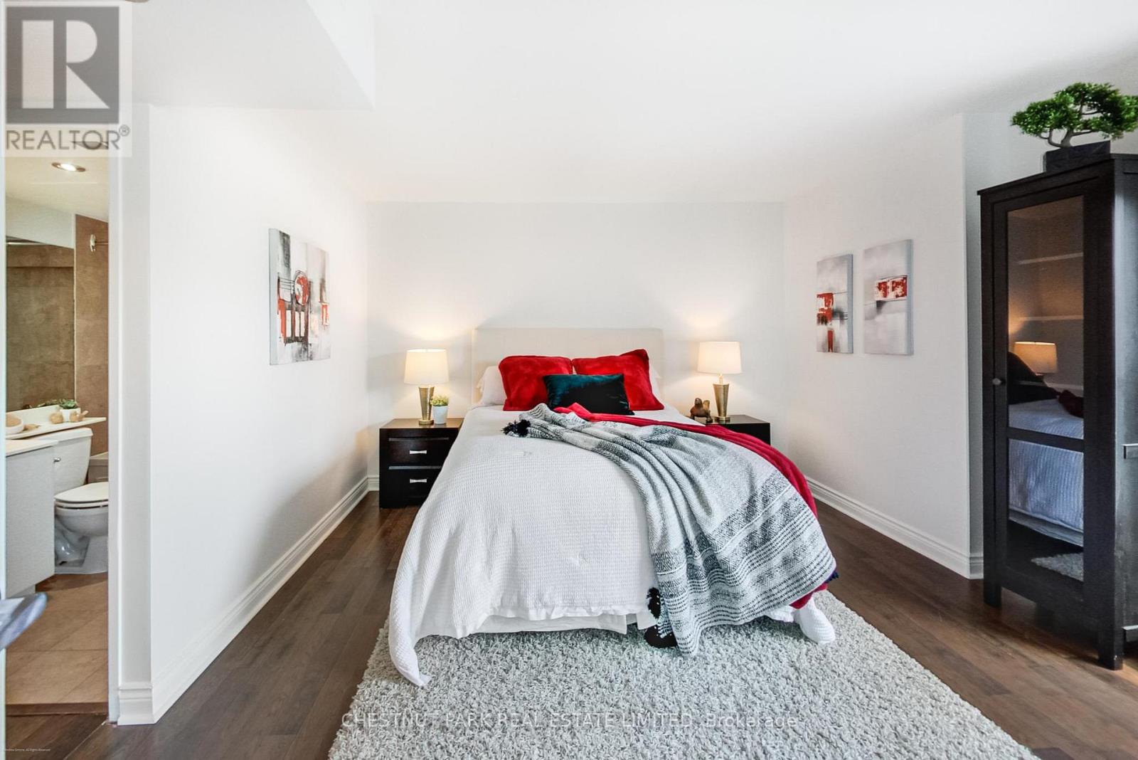 201 - 97 Lawton Boulevard, Toronto, Ontario M4V 1Z6 - Photo 23 - C12836422