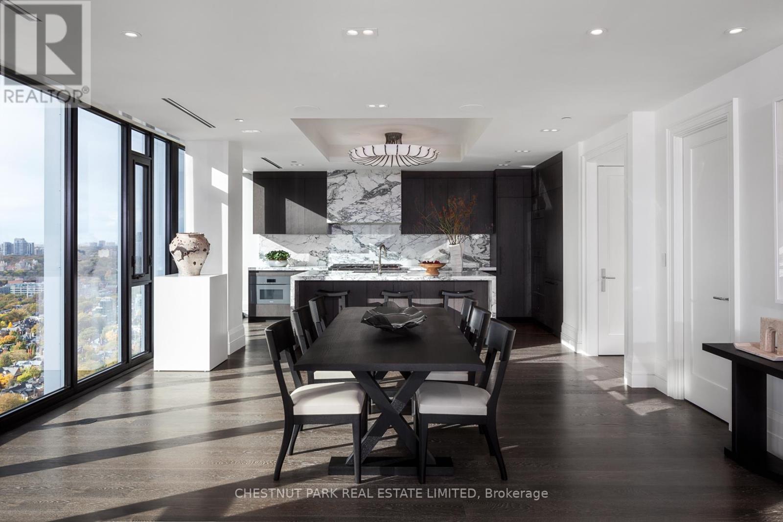 Sub Penthouse 02 - 200 Cumberland Street, Toronto, Ontario  M5R 0B7 - Photo 12 - C12836450