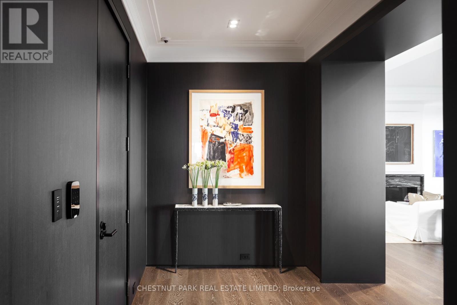 Sub Penthouse 02 - 200 Cumberland Street, Toronto, Ontario  M5R 0B7 - Photo 2 - C12836450