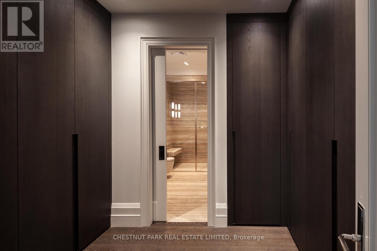 Sub Penthouse 02 - 200 Cumberland Street, Toronto, Ontario  M5R 0B7 - Photo 26 - C12836450