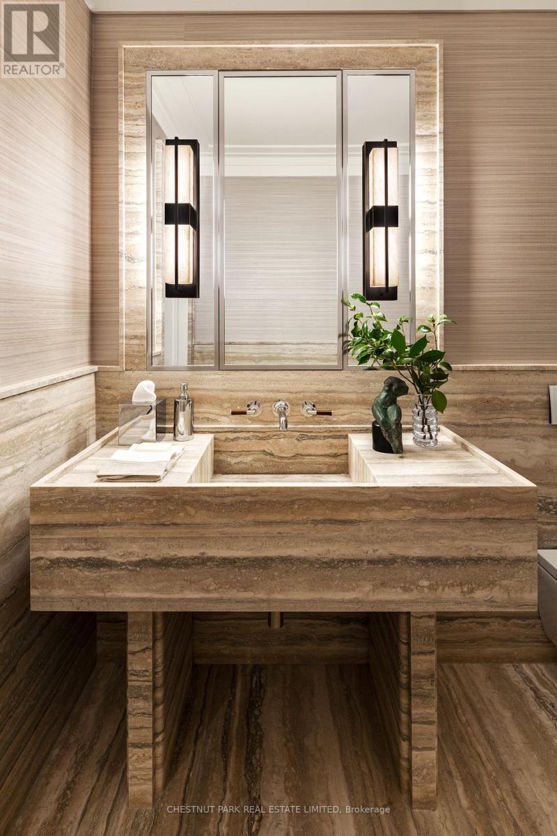 Sub Penthouse 02 - 200 Cumberland Street, Toronto, Ontario  M5R 0B7 - Photo 28 - C12836450