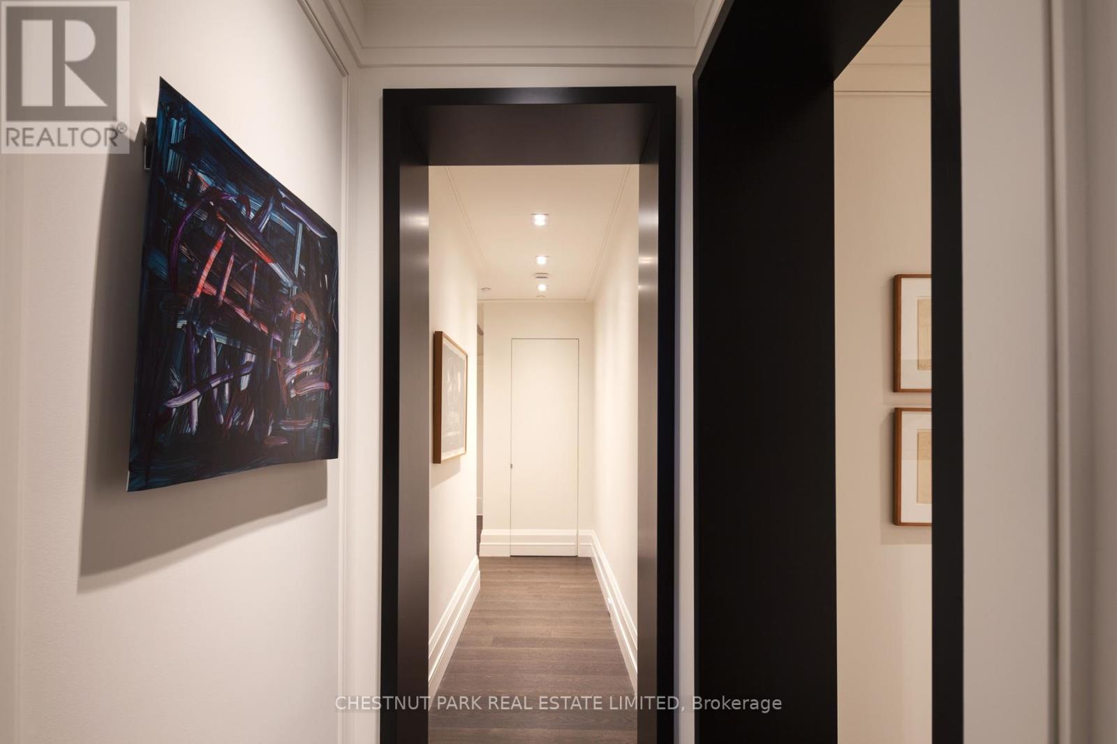 Sub Penthouse 02 - 200 Cumberland Street, Toronto, Ontario  M5R 0B7 - Photo 29 - C12836450