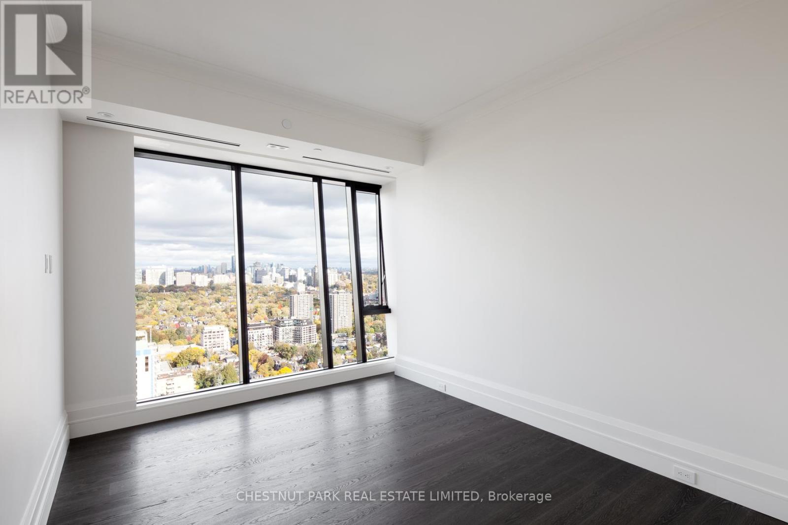 Sub Penthouse 02 - 200 Cumberland Street, Toronto, Ontario  M5R 0B7 - Photo 31 - C12836450