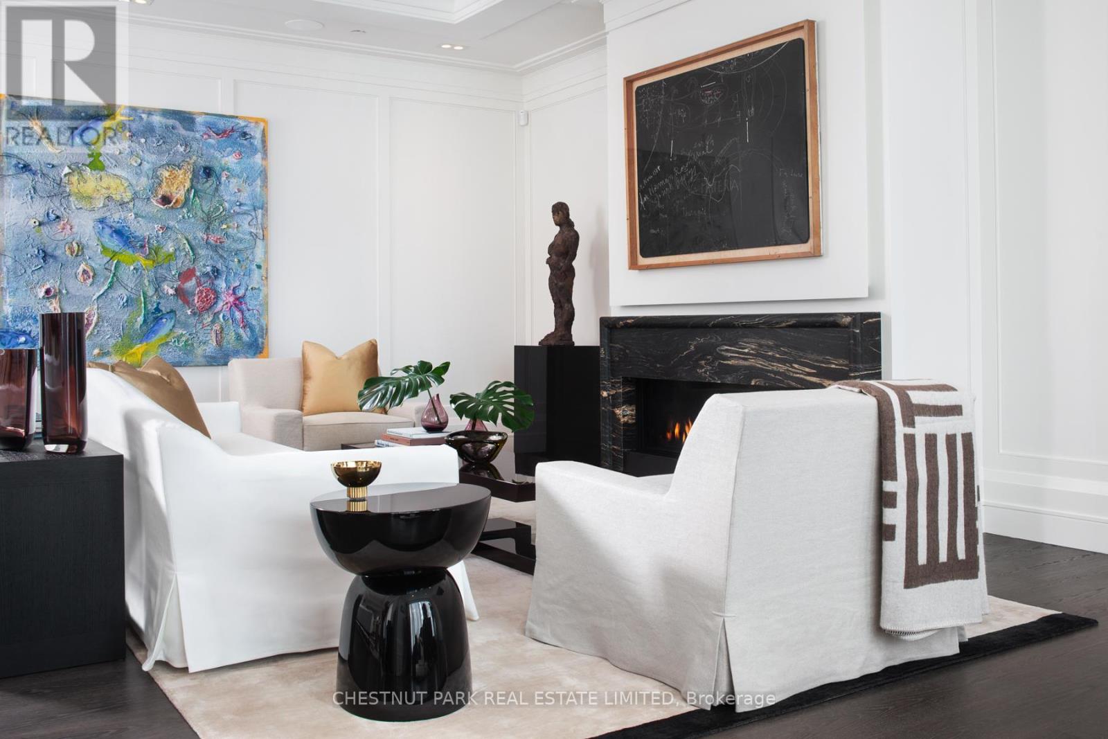 Sub Penthouse 02 - 200 Cumberland Street, Toronto, Ontario  M5R 0B7 - Photo 4 - C12836450