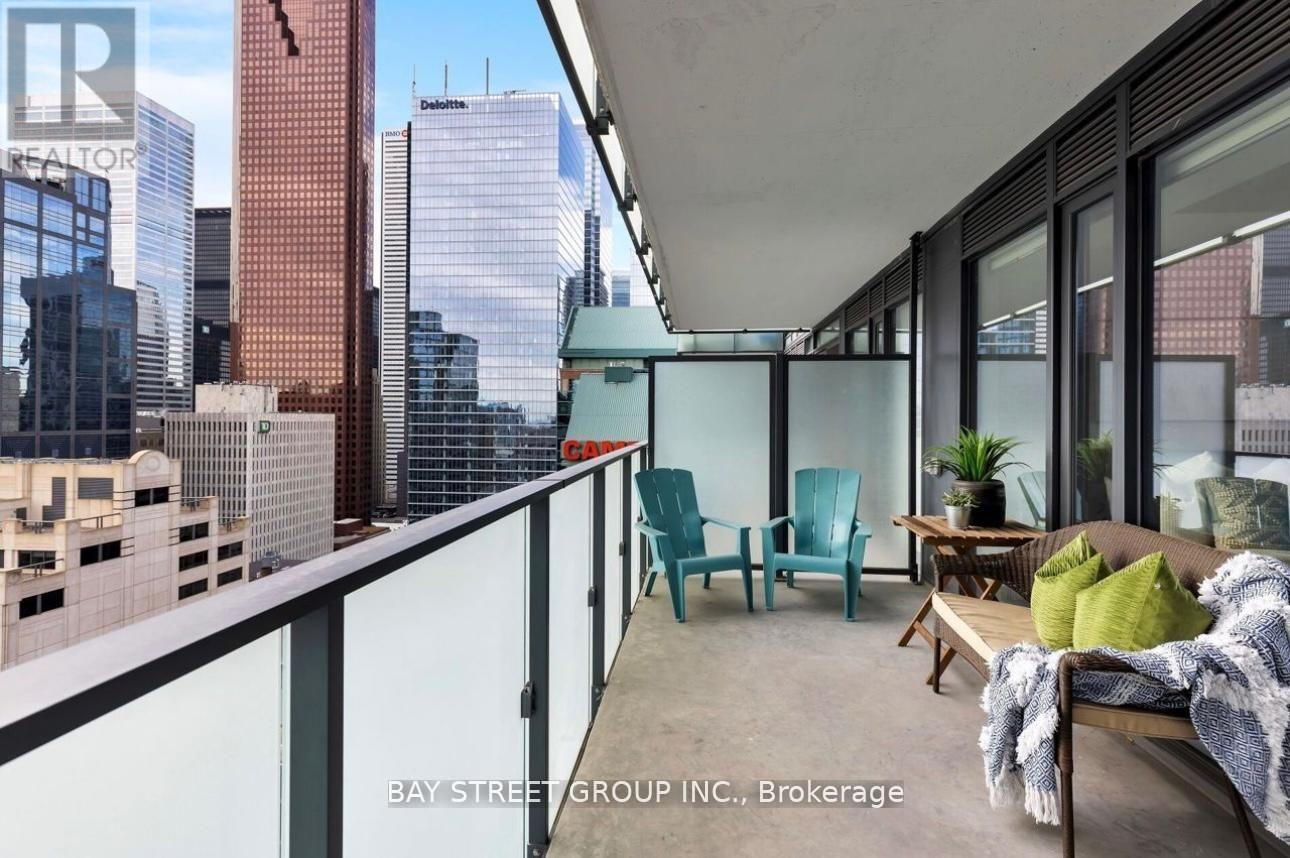 2208 - 25 Richmond Street E, Toronto, Ontario  M5C 0A6 - Photo 12 - C12836466