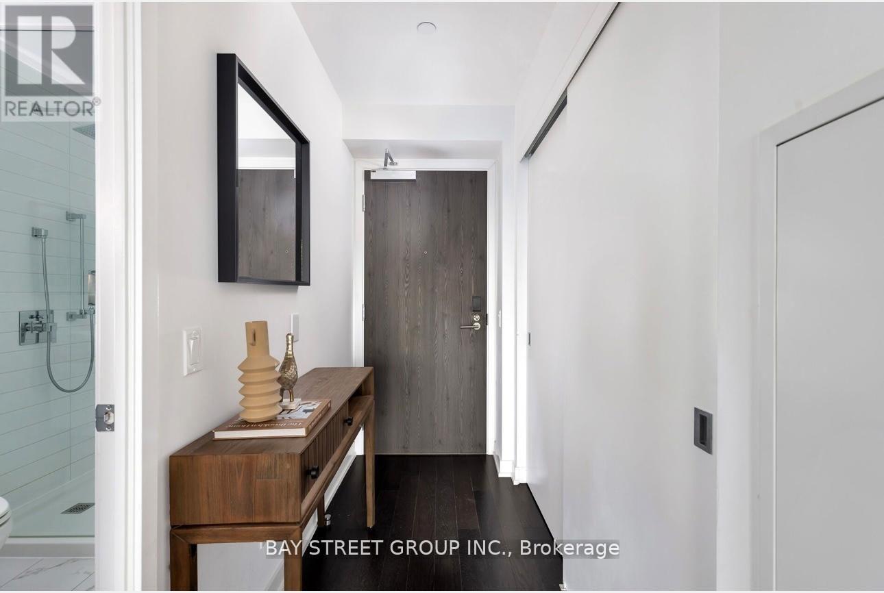 2208 - 25 Richmond Street E, Toronto, Ontario  M5C 0A6 - Photo 2 - C12836466