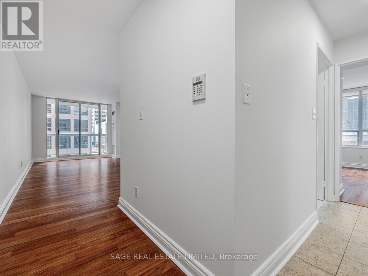 503 - 43 Eglinton Avenue E, Toronto, Ontario  M4P 1A2 - Photo 3 - C12836472