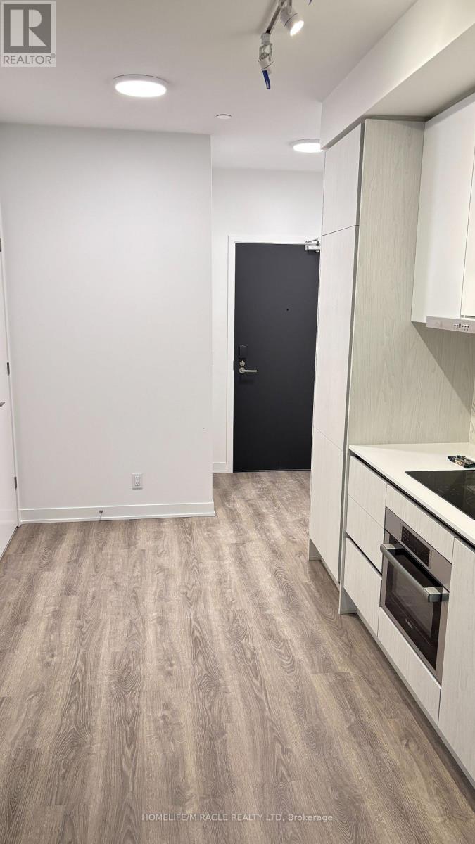 1019 - 180 Front Street E, Toronto, Ontario  M5A 0K9 - Photo 10 - C12836492