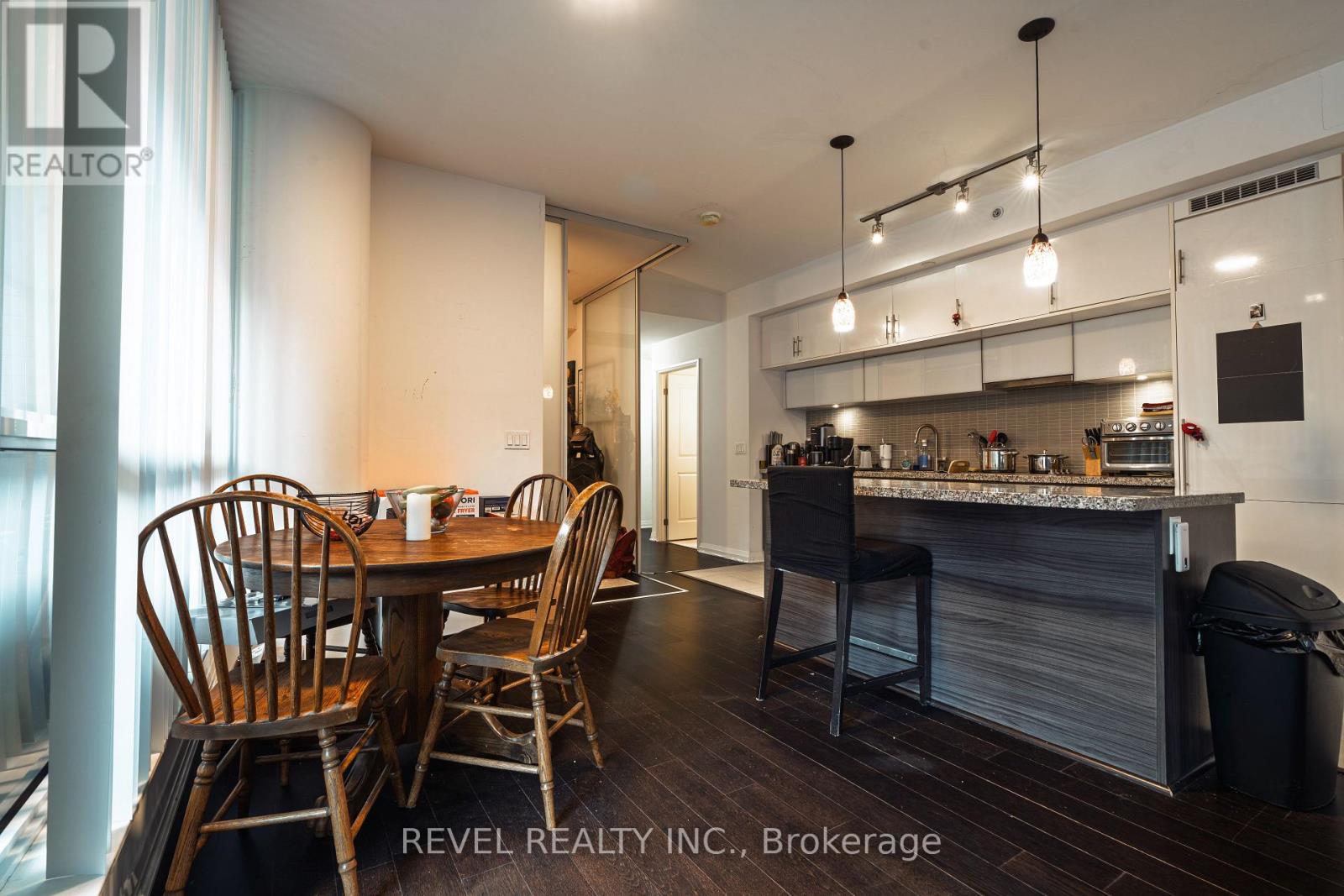 405 - 8 Mercer Street, Toronto, Ontario  M5V 0C4 - Photo 5 - C12836520