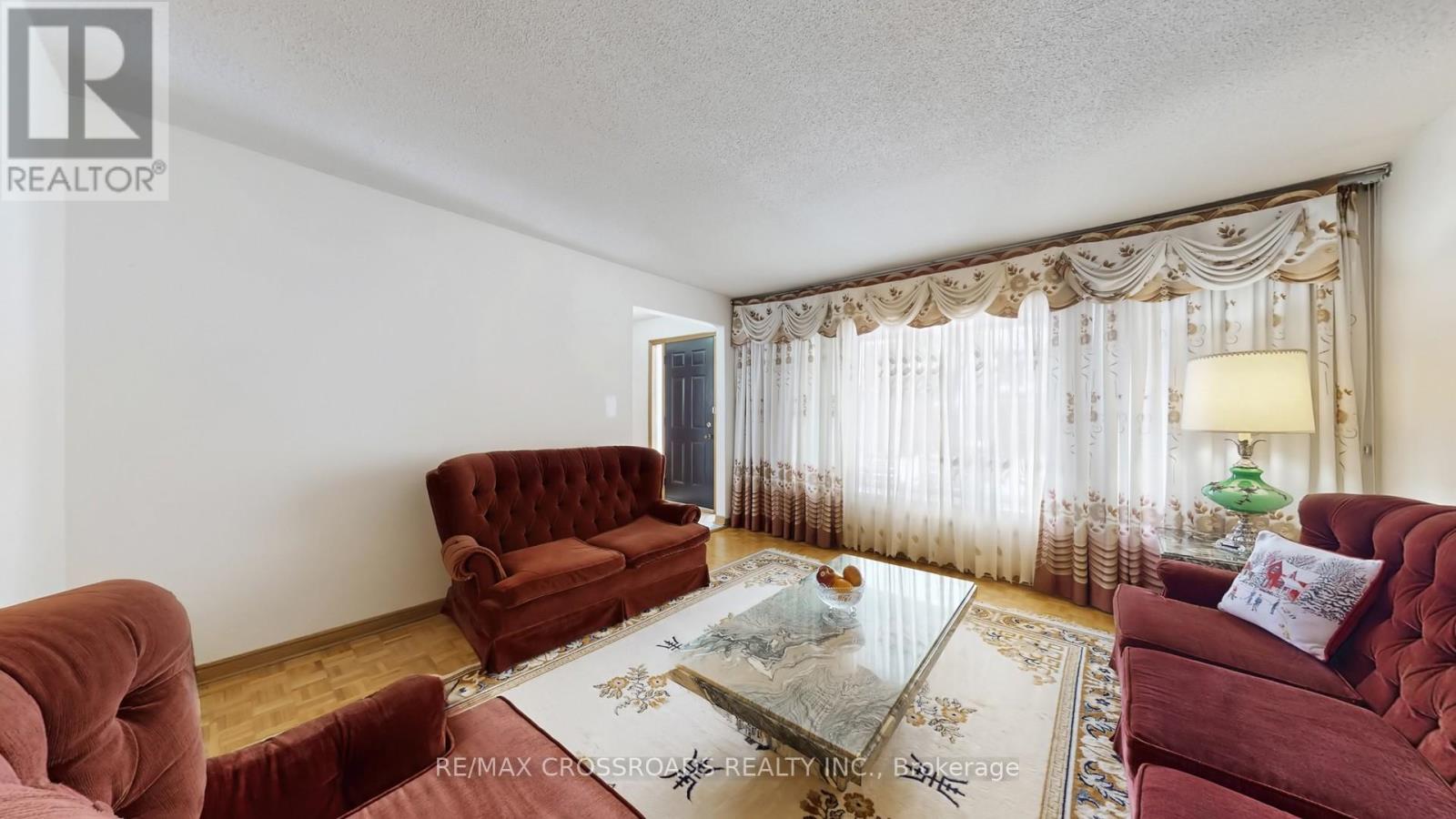93a Wanstead Avenue, Toronto, Ontario  M1L 3L6 - Photo 3 - E12836354
