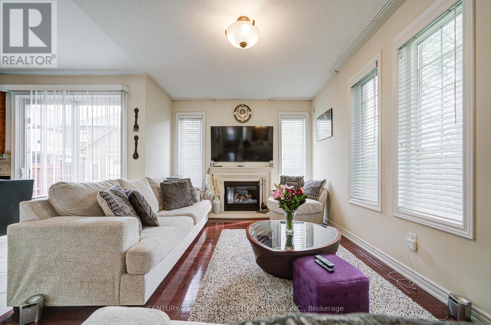 1 Lourakis Street, Richmond Hill, Ontario  L4E 0J6 - Photo 15 - N12836330