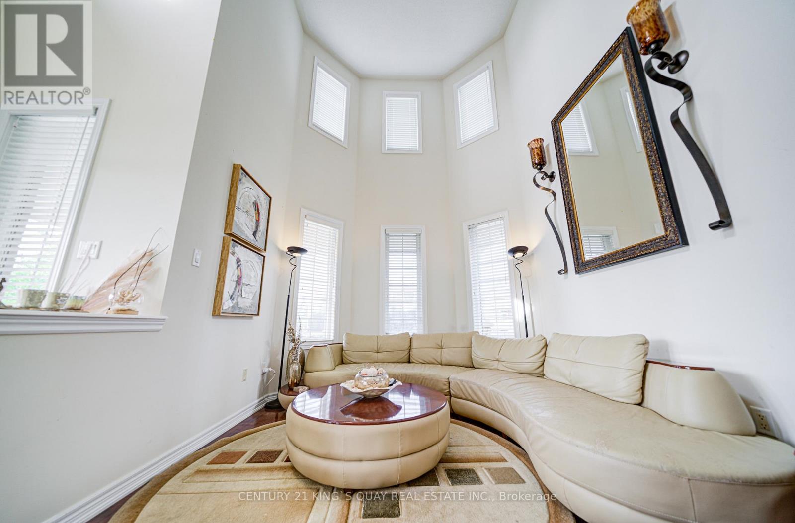 1 Lourakis Street, Richmond Hill, Ontario  L4E 0J6 - Photo 6 - N12836330