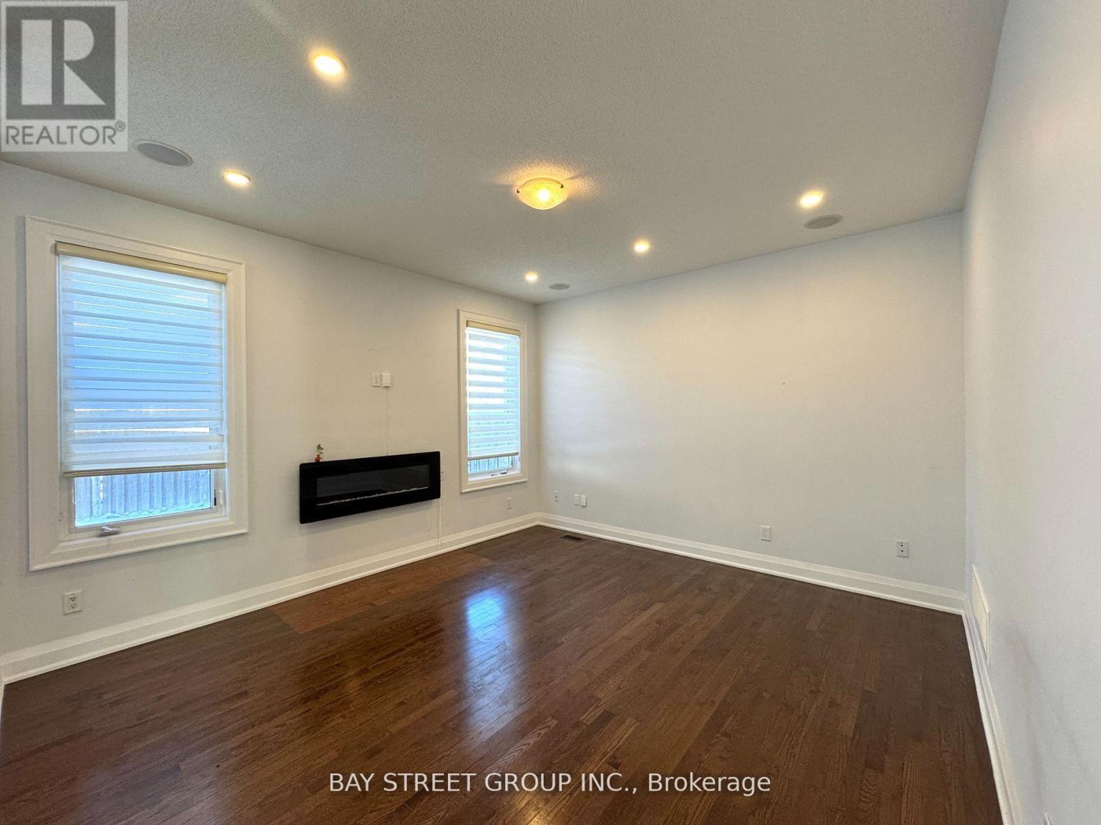 78 Silkgrove Terrace, Markham, Ontario  L6E 0G9 - Photo 6 - N12836368