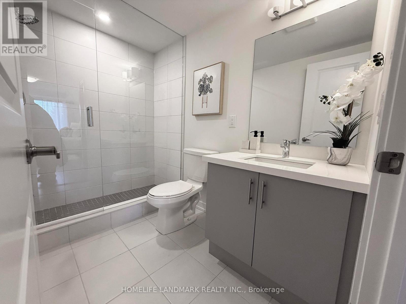 68 Herman Gilroy Lane, Markham, Ontario  L6C 3L7 - Photo 10 - N12836382