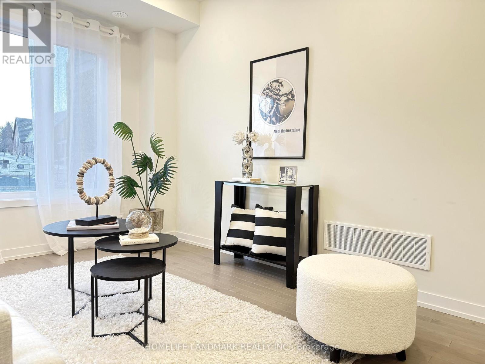 68 Herman Gilroy Lane, Markham, Ontario  L6C 3L7 - Photo 14 - N12836382