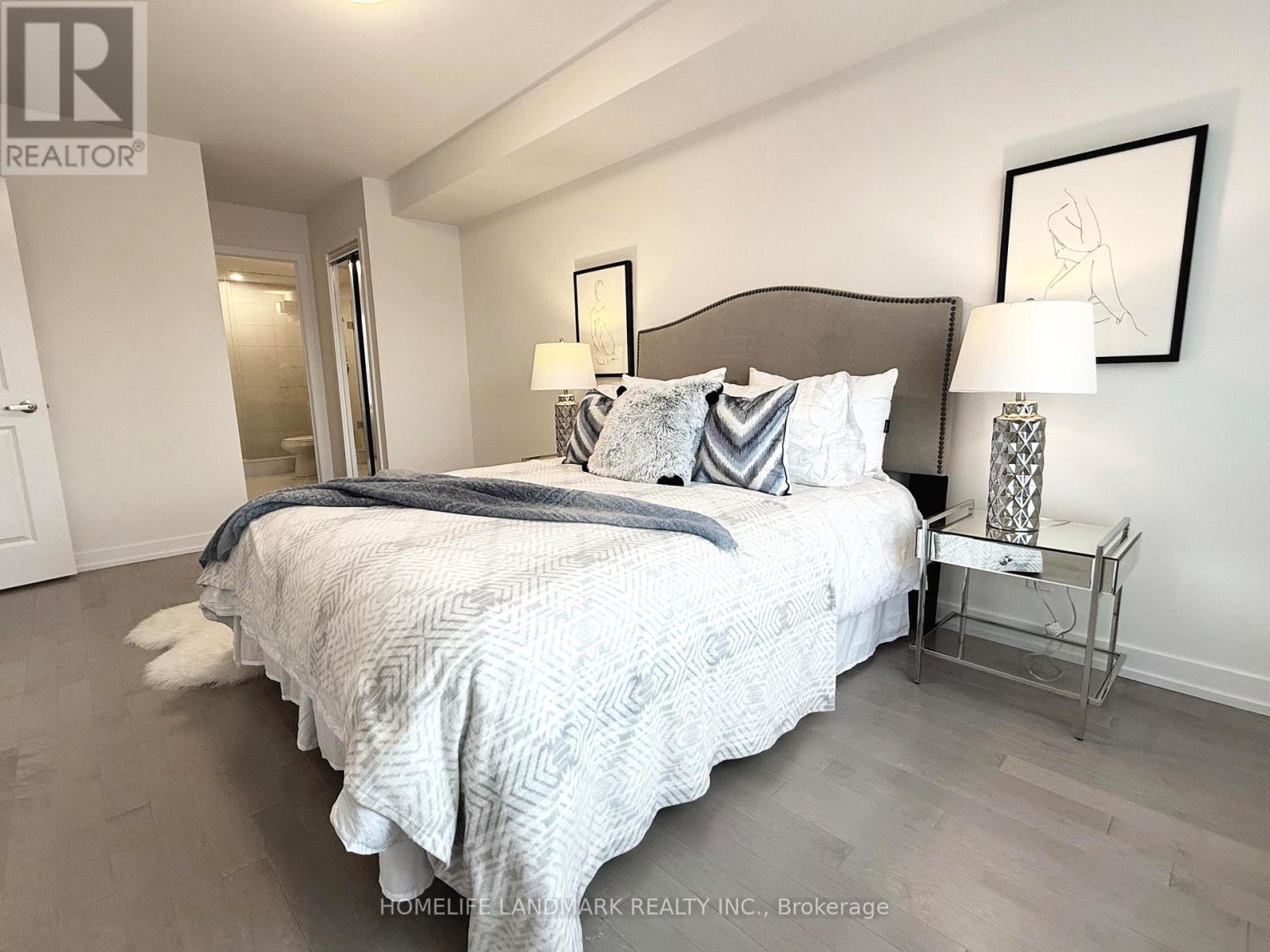 68 Herman Gilroy Lane, Markham, Ontario  L6C 3L7 - Photo 8 - N12836382