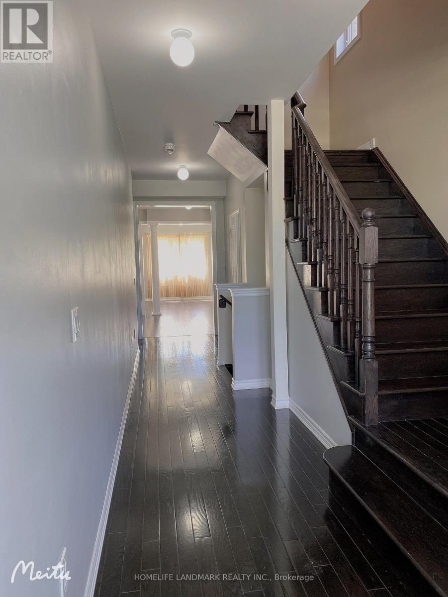 489 Caboto Trail N, Markham, Ontario  L3R 2R8 - Photo 2 - N12836430