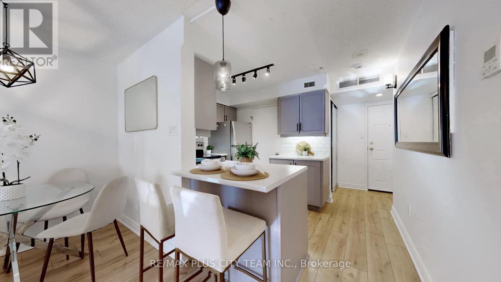 205 - 65 Scadding Avenue, Toronto, Ontario  M5A 4L1 - Photo 9 - C12718492