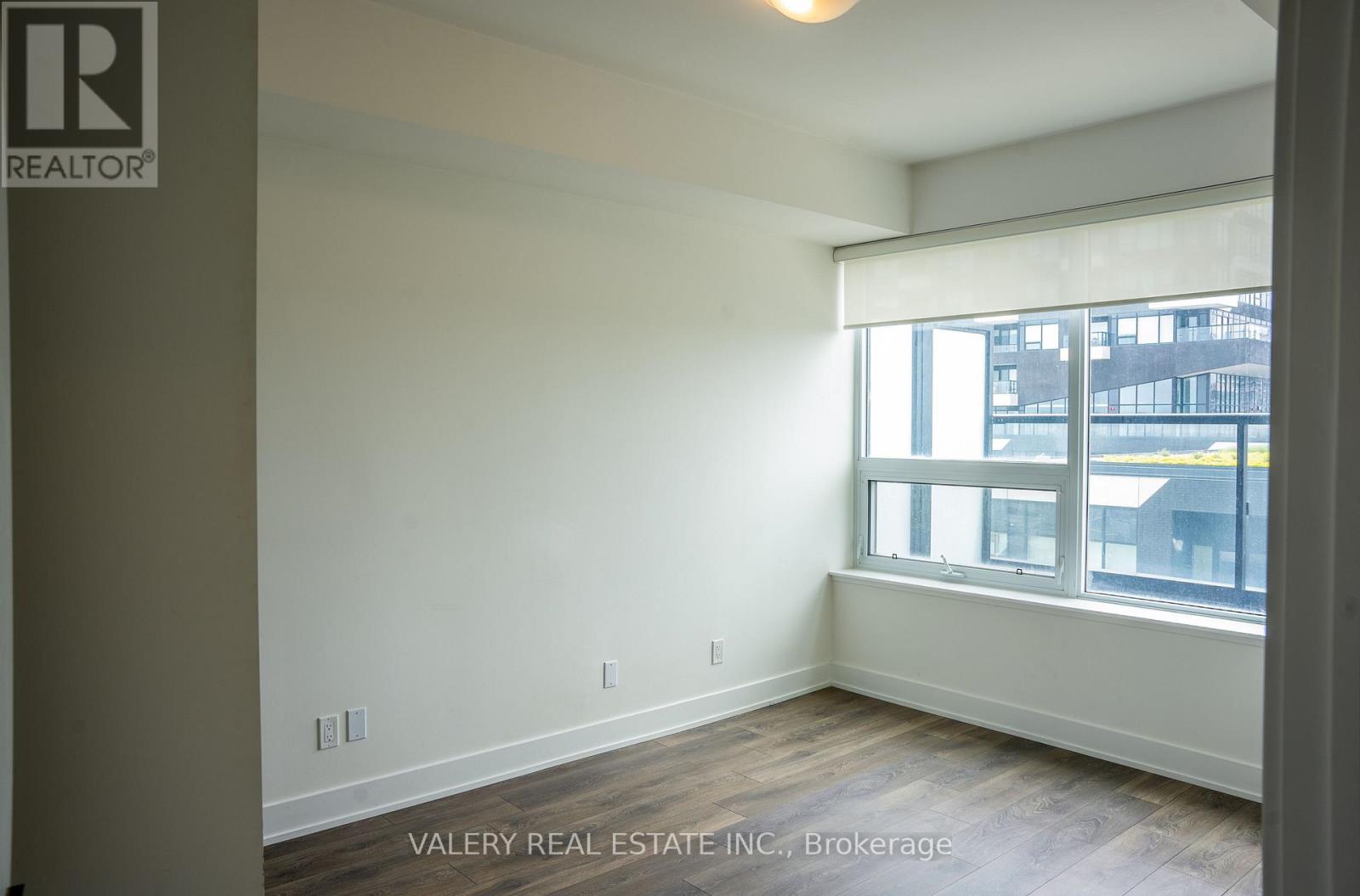 504 - 297 Oak Walk Drive, Oakville, Ontario  L6R 3R6 - Photo 7 - W12836438