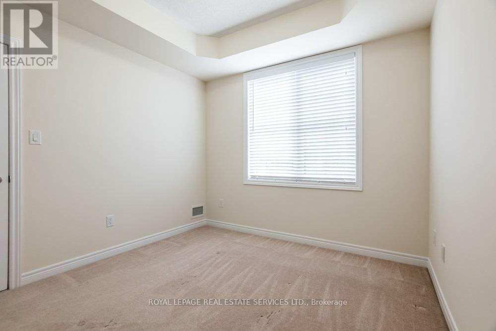 206 - 2326 Taunton Road, Oakville, Ontario  L6H 0G3 - Photo 9 - W12836454