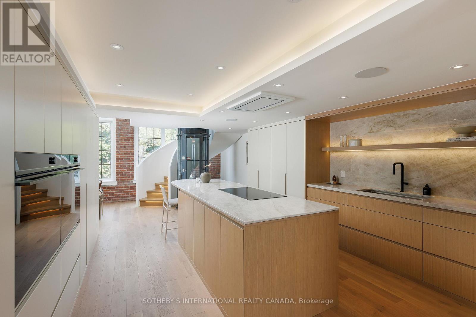 339 - 1100 Lansdowne Avenue, Toronto, Ontario  M6H 4K1 - Photo 6 - W12836456