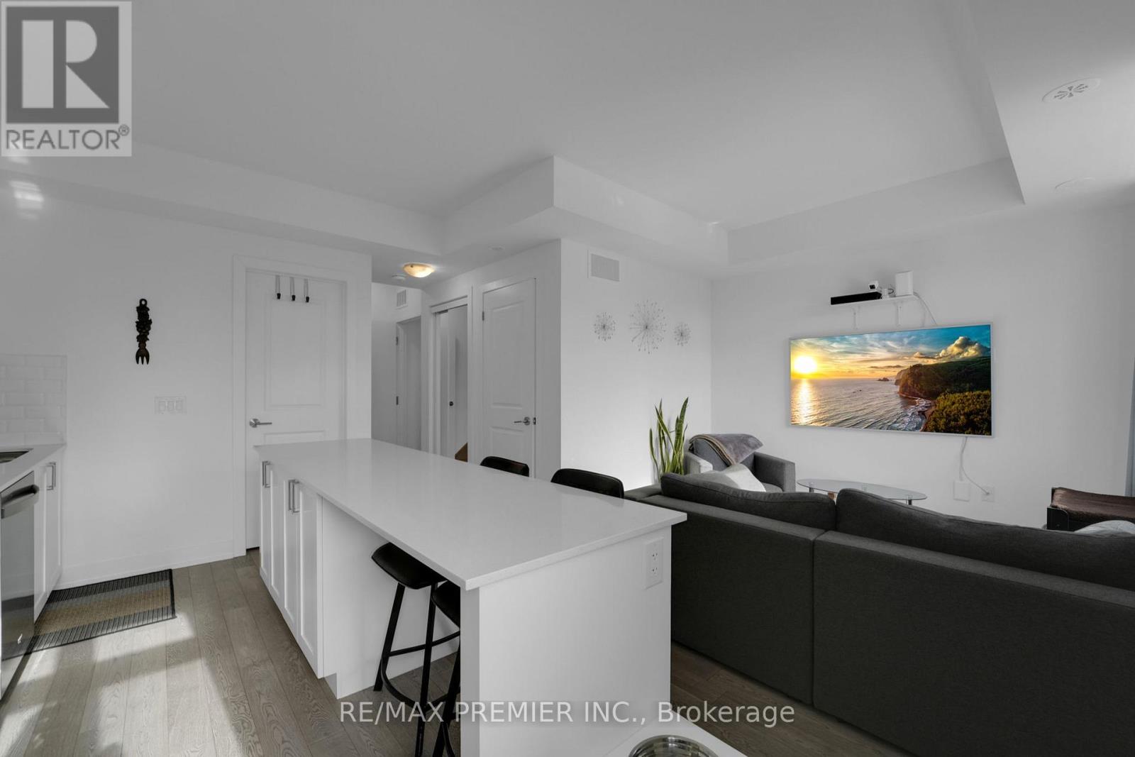 202 - 1115 Douglas Mccurdy Common, Mississauga, Ontario  L4W 2H2 - Photo 6 - W12836468