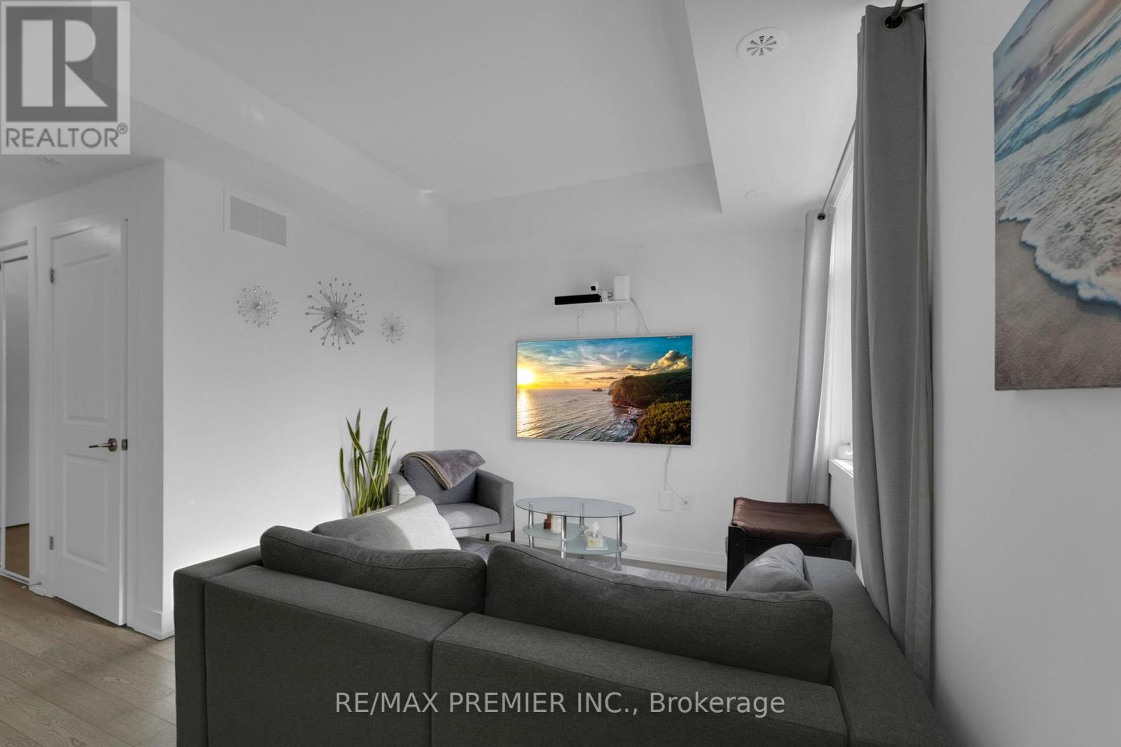 202 - 1115 Douglas Mccurdy Common, Mississauga, Ontario  L4W 2H2 - Photo 9 - W12836468