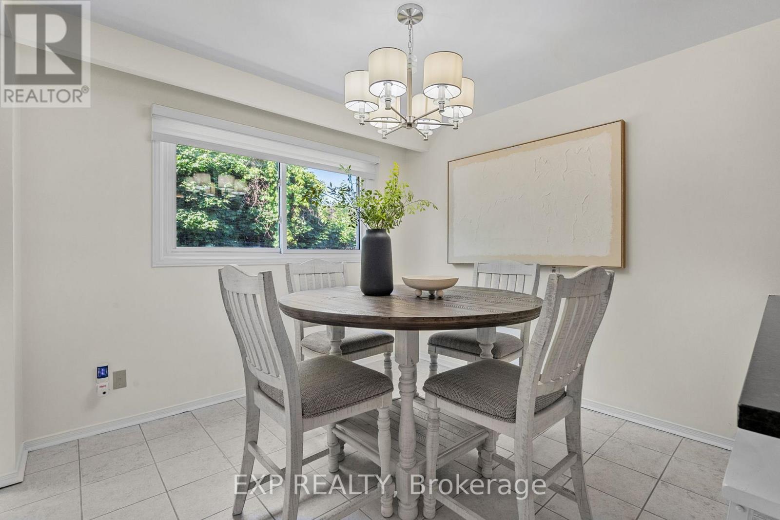 20 Amity Road, Mississauga, Ontario  L5M 1P2 - Photo 13 - W12836510