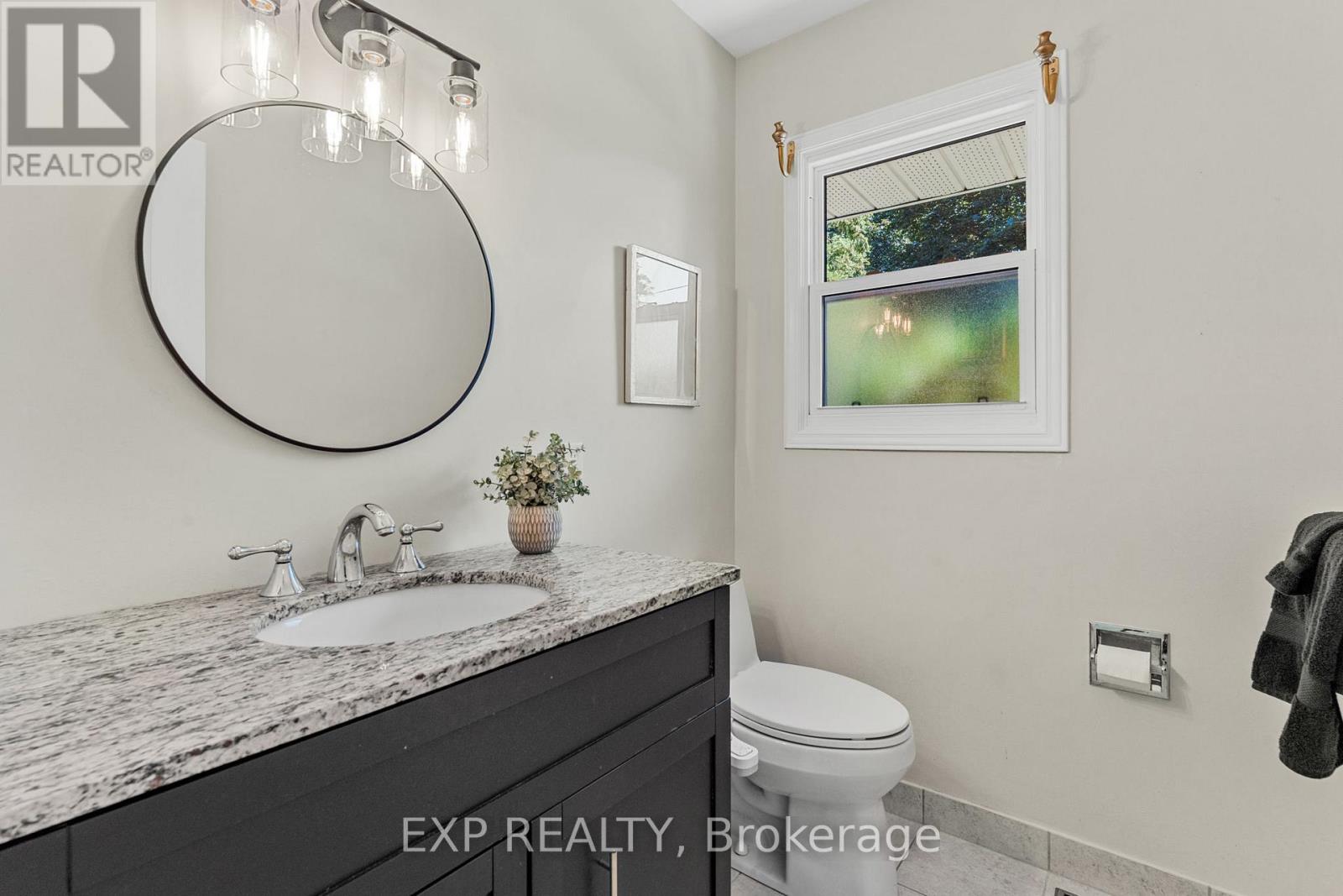 20 Amity Road, Mississauga, Ontario  L5M 1P2 - Photo 19 - W12836510