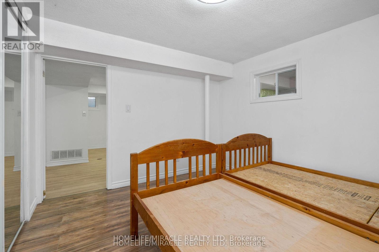 Basement - 3081 Nawbrook Road, Mississauga, Ontario  L4X 2W3 - Photo 7 - W12836532